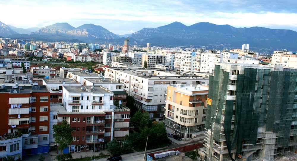 Risku ndaj termeteve, stoku i ndertesave do kaloje ne vleresim te ri